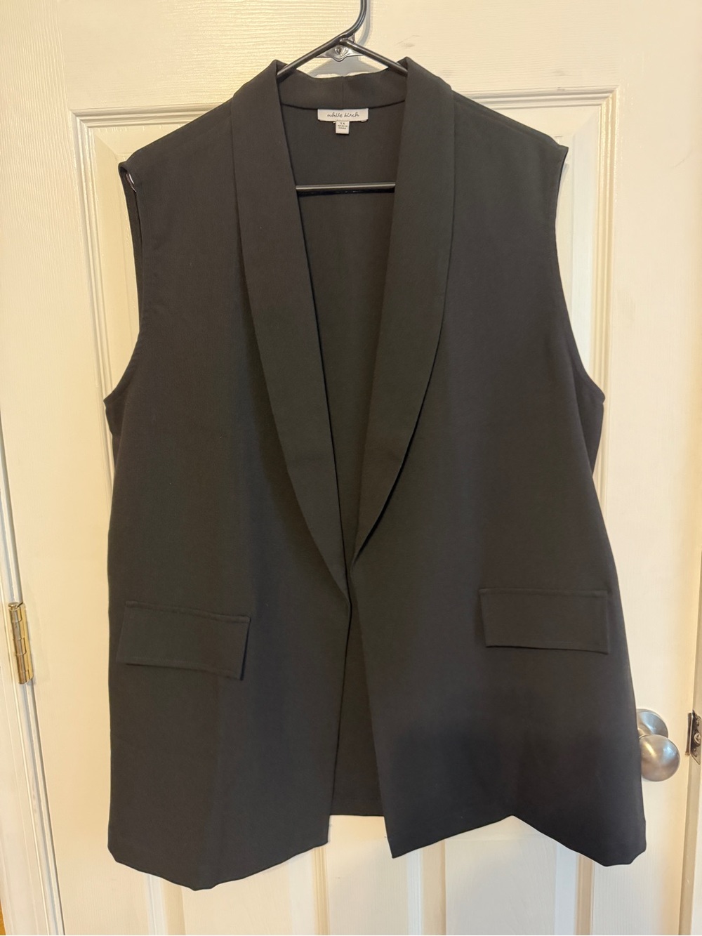 white birch Black Sleeveless Blazer Vest